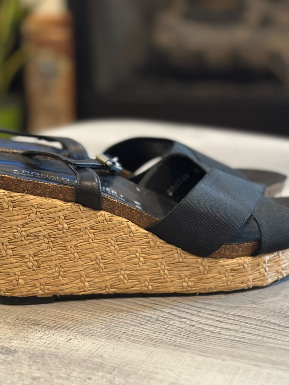 Donald J Pliner Black Ankle Strap Espadrille Wedge Sandals Size 10
